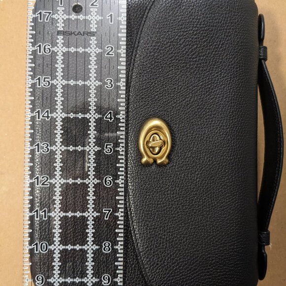 COACH Cassie Crossbody - Picture 9 of 12